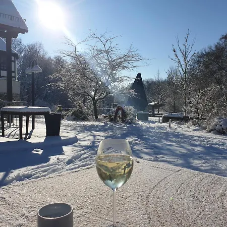 Neue Muehle Kleines Otel 3*