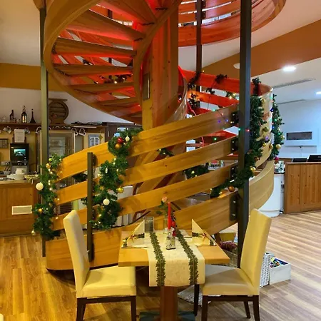 Otel Neue Muehle Kleines 3*