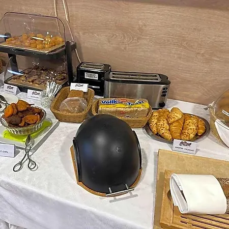 Neue Muehle Kleines Hotel 3*