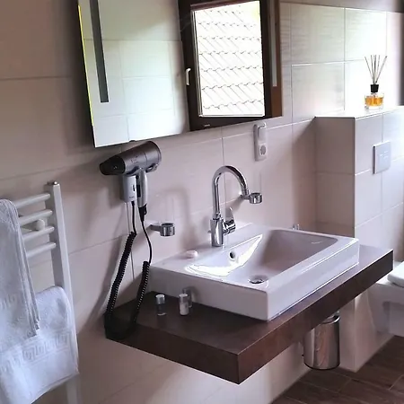 Hotel Neue Muehle Kleines 3*